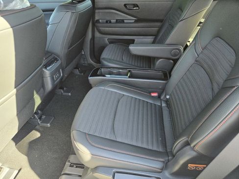 New 2026 Nissan Pathfinder Rock Creek AWD/4WD image 9