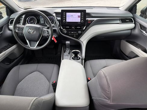 Used 2023 Toyota Camry LE FWD image 4