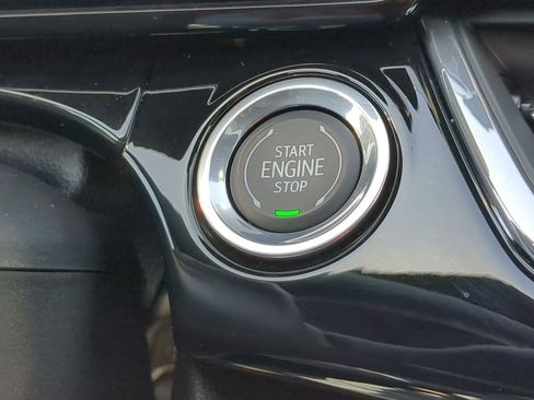 New 2026 Chevrolet Trax RS w/ Sunroof Package image 17