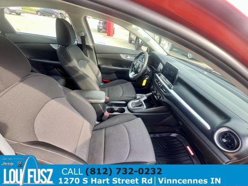 Used 2023 Kia Forte LXS w/ LXS Technology Package FWD image 19