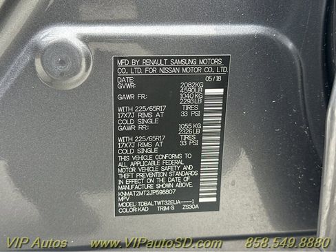 Used 2018 Nissan Rogue SV w/ Premium Package image 43