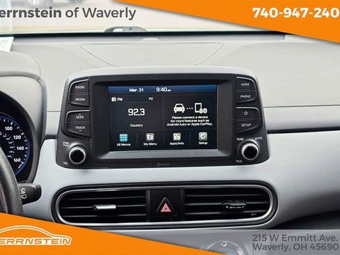 Used 2021 Hyundai Kona SE image 9