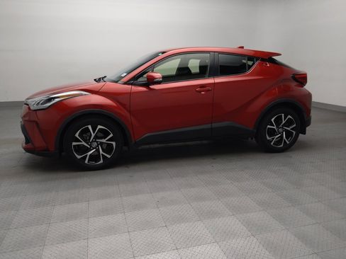 Used 2021 Toyota C-HR XLE image 2
