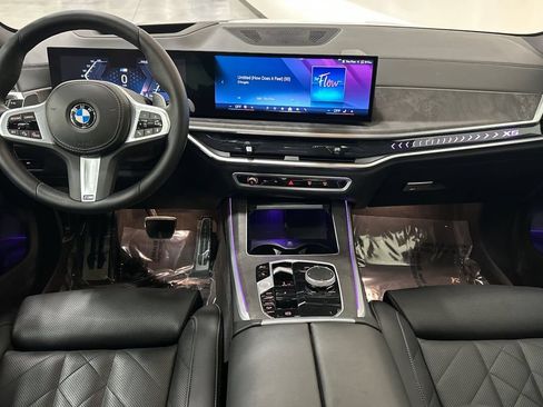 Used 2024 BMW X5 xDrive40i w/ M Sport Package AWD/4WD image 15