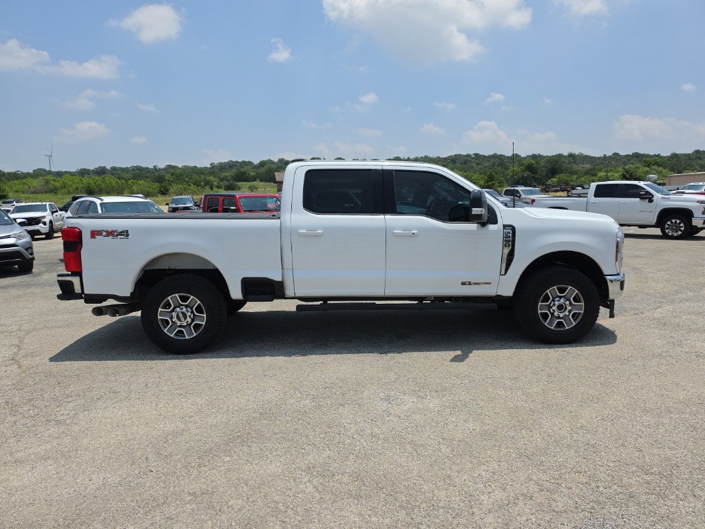 Used 2024 Ford F250 Lariat w/ FX4 Off-Road Package AWD/4WD image 5