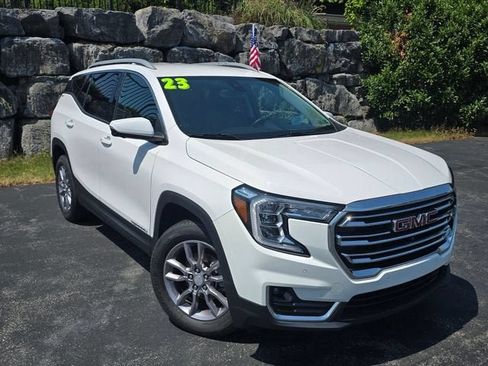 Used 2023 GMC Terrain SLT w/ Tech Package AWD/4WD image 1
