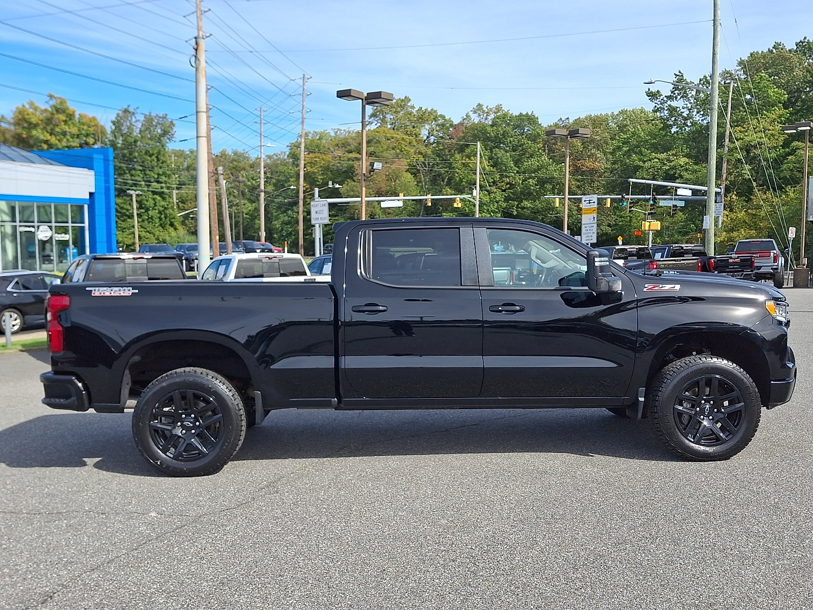 Certified 2023 Chevrolet Silverado 1500 LT Trail Boss w/ Protection Package AWD/4WD image 7