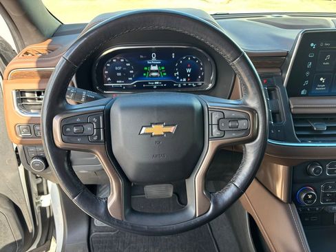 Used 2023 Chevrolet Tahoe High Country AWD/4WD image 18