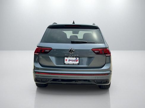 Used 2024 Volkswagen Tiguan SE R-Line FWD image 6