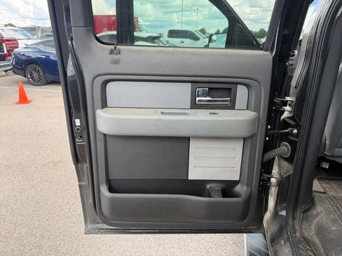 Used 2014 Ford F150 XLT w/ Equipment Group 302A Luxury AWD/4WD image 8