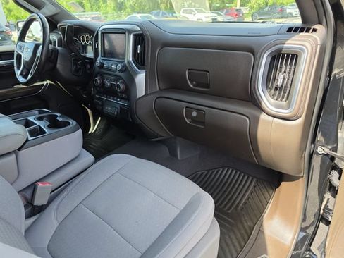 Used 2021 Chevrolet Silverado 1500 LT RWD image 15