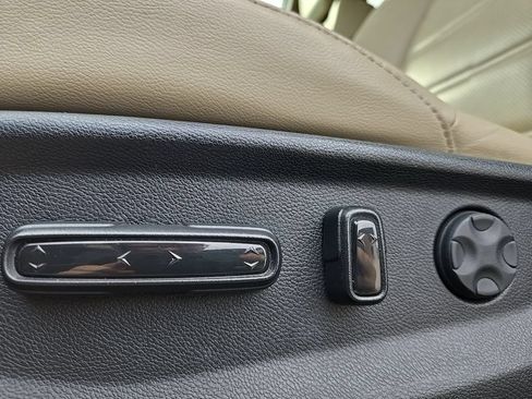 Used 2017 Honda CR-V EX-L image 32