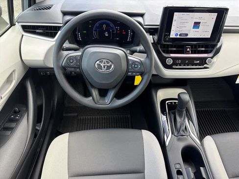 New 2026 Toyota Corolla LE FWD image 4