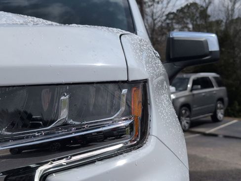 Used 2021 Chevrolet Silverado 1500 LT image 12