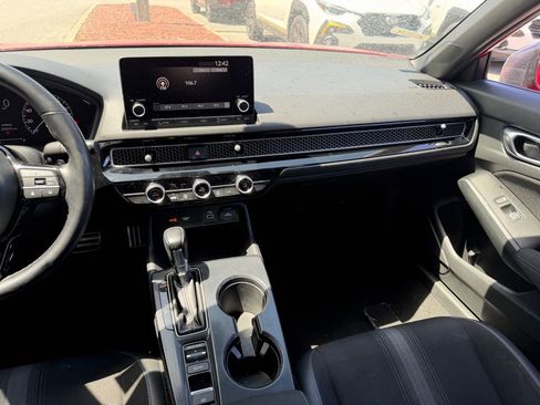 Used 2023 Honda Civic Sport image 19