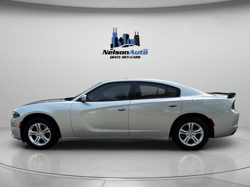 Used 2021 Dodge Charger SXT RWD image 9