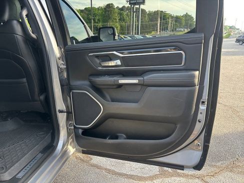Used 2022 RAM 1500 Laramie AWD/4WD image 42