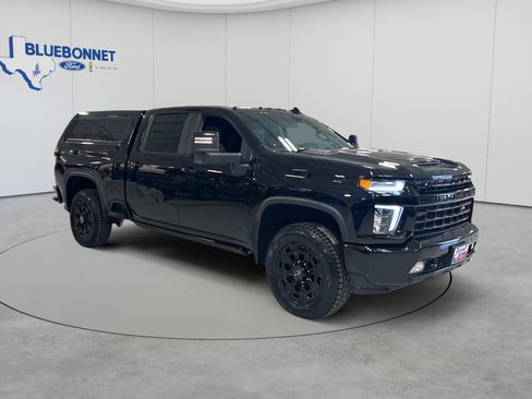 Used 2023 Chevrolet Silverado 2500 LTZ w/ LTZ Plus Package AWD/4WD image 3