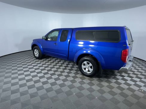 Used 2013 Nissan Frontier SV image 7
