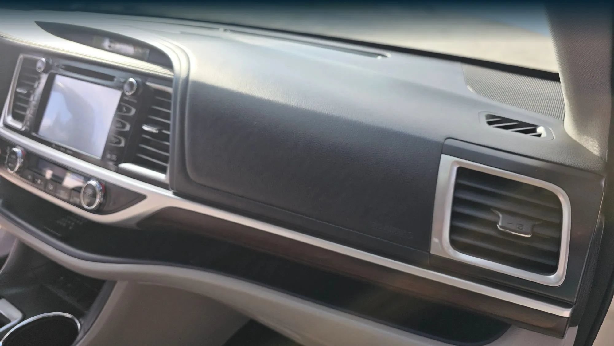Used 2016 Toyota Highlander Limited FWD image 45