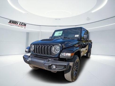 New 2026 Jeep Gladiator Sport image 6