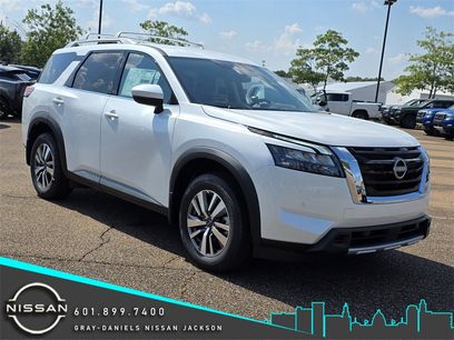 New 2025 Nissan Pathfinder SL
