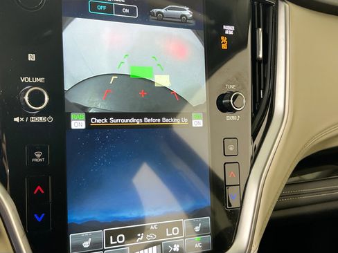 Used 2023 Subaru Outback Limited image 14