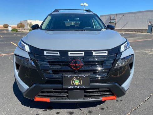 New 2026 Nissan Rogue SV image 9