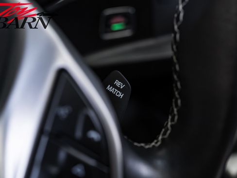 Used 2015 Chevrolet Corvette Z06 w/ 2LZ Preferred Equipment Group RWD image 44