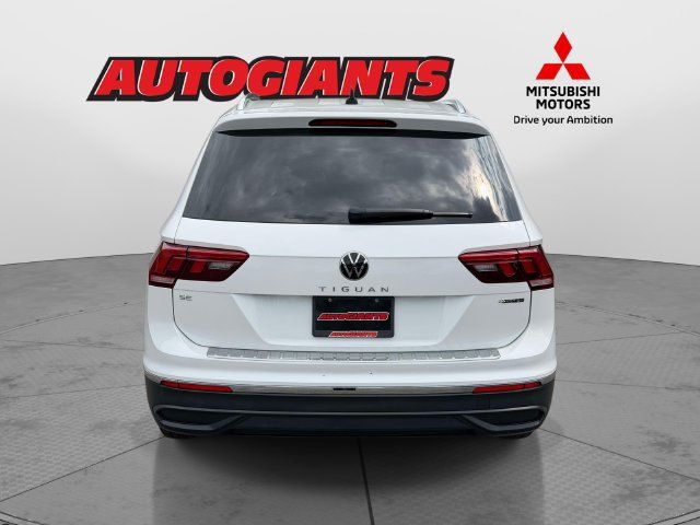Used 2023 Volkswagen Tiguan SE w/ Panoramic Sunroof Package AWD/4WD image 5
