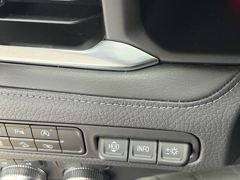 Used 2023 GMC Yukon Denali image 21