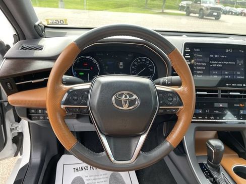 Used 2020 Toyota Avalon Limited w/ Advanced Safety Package FWD image 15
