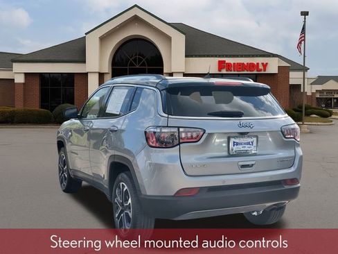 Used 2022 Jeep Compass Limited image 3