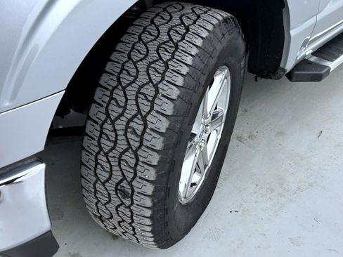 Used 2025 Ford F150 XLT w/ Equipment Group 301A Standard image 23