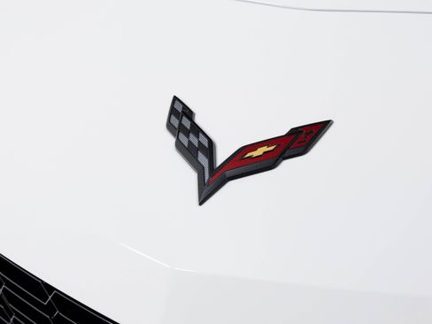 Used 2015 Chevrolet Corvette Z06 w/ 3LZ Preferred Equipment Group image 54