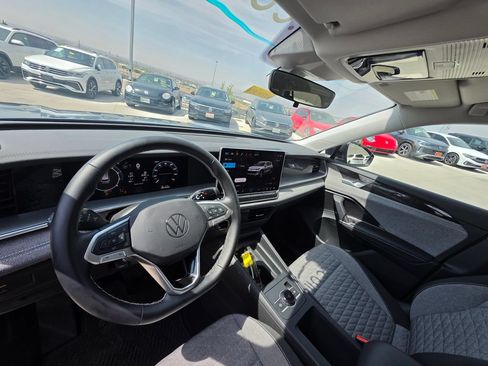 Certified 2026 Volkswagen Tiguan S FWD image 14