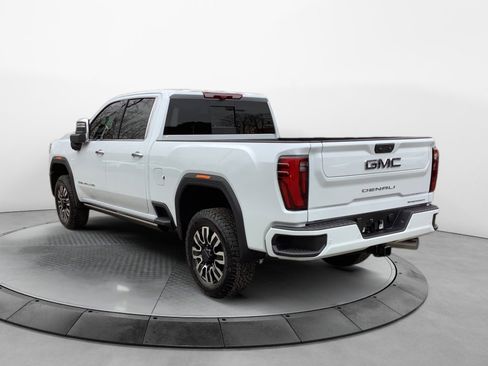 New 2026 GMC Sierra 2500 Denali Ultimate AWD/4WD image 5