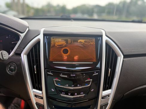 Used 2014 Cadillac SRX Luxury FWD image 19