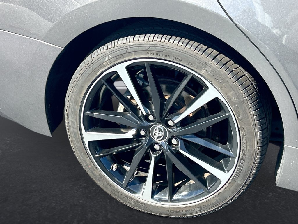 Used 2019 Toyota Camry XSE w/ Driver Assist Package FWD image 17