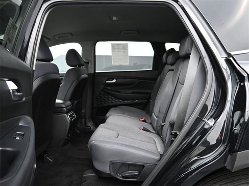 Used 2022 Hyundai Santa Fe SEL image 16