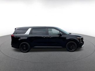Used 2026 Kia Carnival FWD video 2