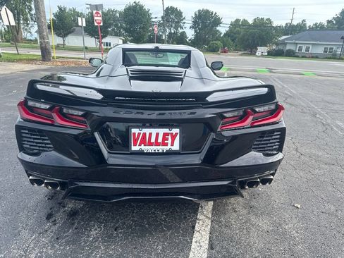 Used 2021 Chevrolet Corvette Stingray Premium Conv w/ Z51 Performance Package RWD image 9