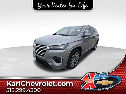 Used 2023 Chevrolet Traverse Premier AWD/4WD image 1