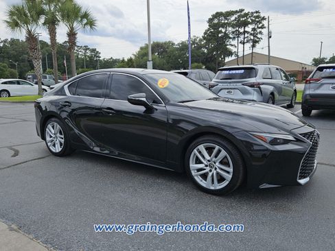 Used 2021 Lexus IS 300 w/ Accessory Package RWD image 7