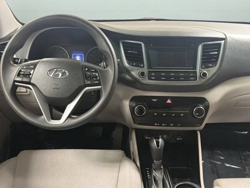 Used 2016 Hyundai Tucson SE w/ Option Group 02 AWD/4WD image 10