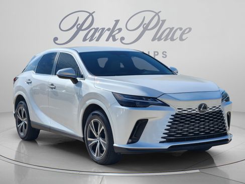 Used 2024 Lexus RX 350 FWD w/ Technology Package image 4