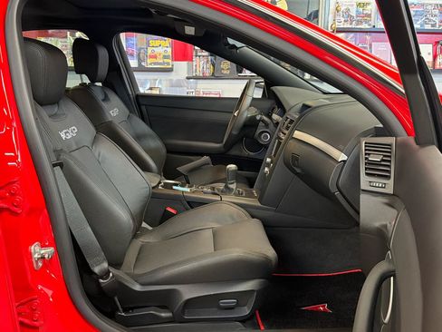 Used 2009 Pontiac G8 GXP RWD image 19