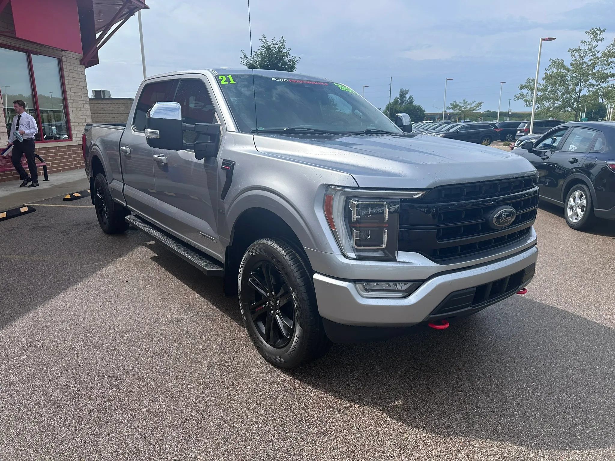 Used 2021 Ford F150 Lariat w/ Equipment Group 502A High AWD/4WD image 3