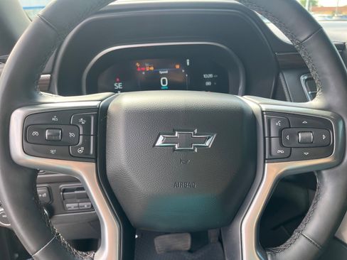 Used 2023 Chevrolet Tahoe Z71 w/ Luxury Package AWD/4WD image 13
