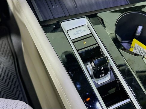 New 2026 Volkswagen Atlas SE image 22